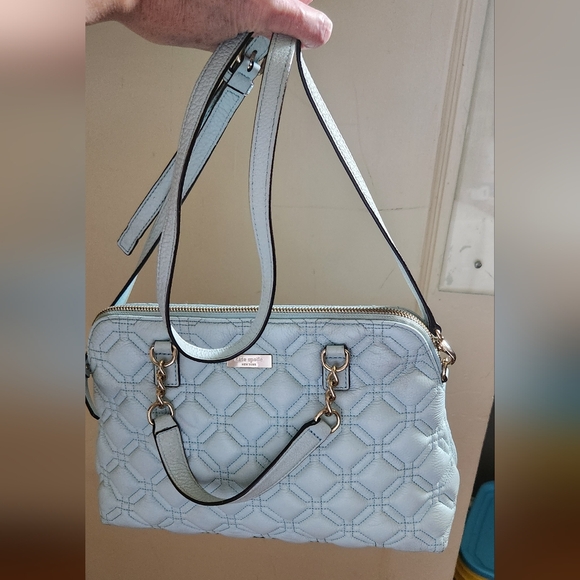 GENTLY USED ! KATE SPADE SEAFOAM QUILTED HANDBAG W/CROSSBODY STRAP - Picture 8 of 8